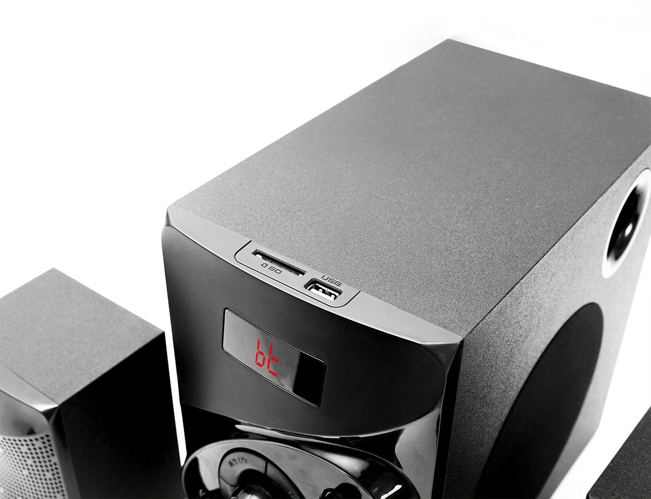 Loa Soundmax A-926 có vỏ được thiết kế bằng chất liệu gỗ màu đen sang trọng, cứng cáp. Chắc chắn bảo vệ các linh kiện bên trong được an toàn khỏi các chấn động bất chợt.Màng loa được cấu tạo bằng nam châm Neodymium có khả năng chống nhiễu. Cho bạn trải nghiệm nghe âm thanh trong hơn.