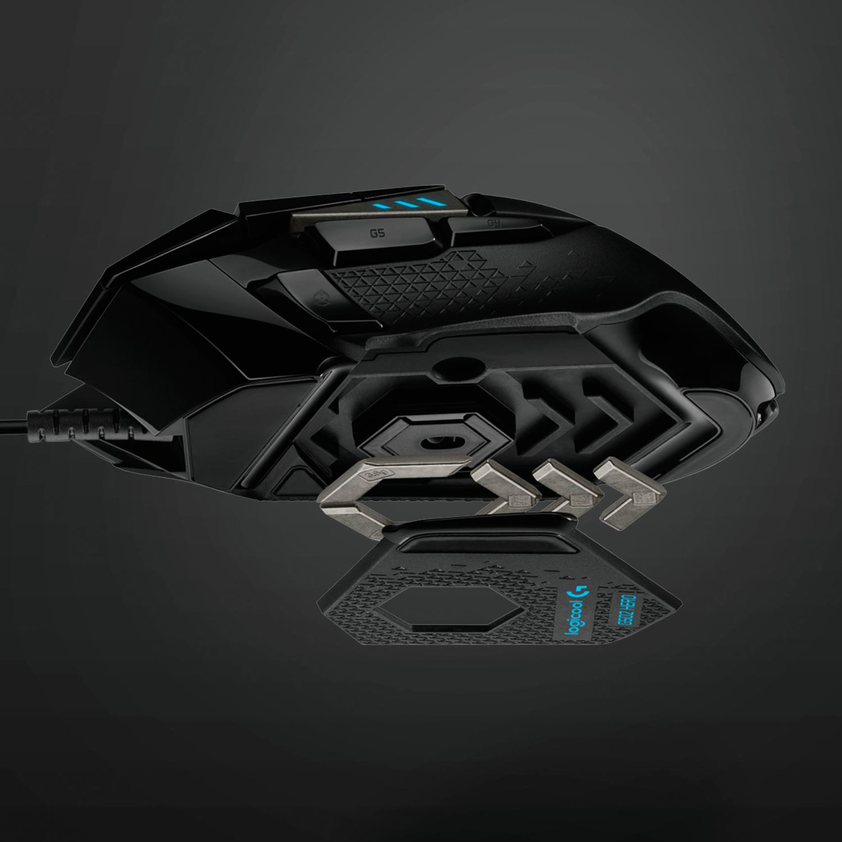 Logitech G502 - có thể tuỳ chỉnh cảm giác chuột và hành vi trượt theo sở thích của bạn. Năm khối nặng 3,6g đi kèm với G502 Hero đều có thể điều chỉnh theo nhiều cách: ở phía trước, phía sau, trái, phải và trung tâm.  Thử nghiệm với sự liên kết và cân bằng để tìm ra vị trí phù hợp nhầm tối ưu hoá hiệu suất chơi game của bạn.